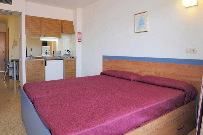 Medplaya Esmeraldas Aparthotel Tossa de Mar