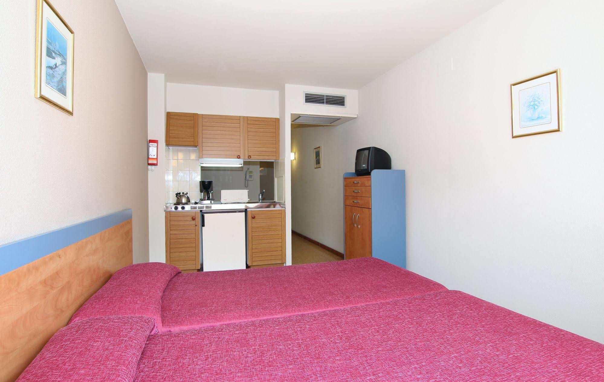 Aparthotel Medplaya Esmeraldas Tossa de Mar